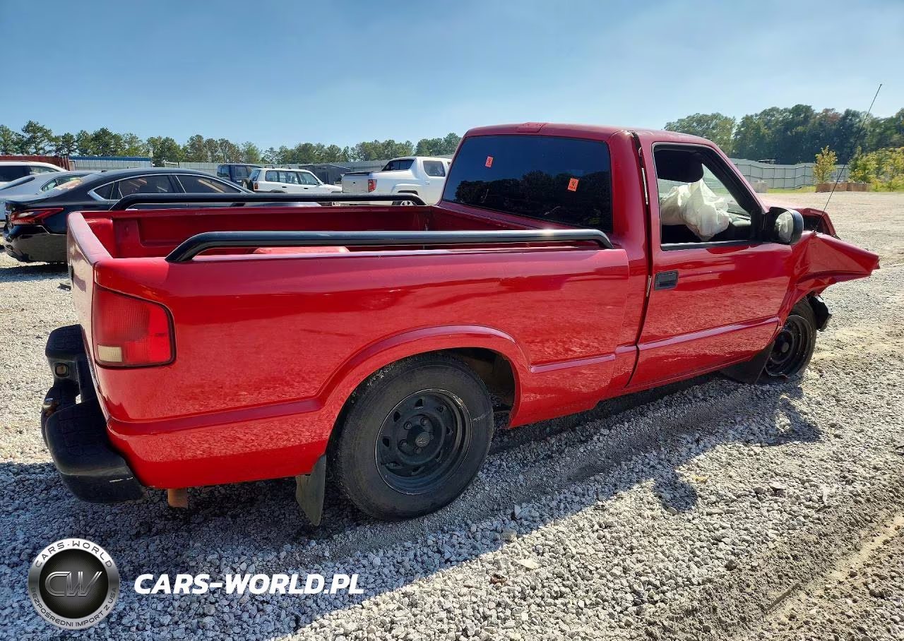 2003 Chevrolet S Truck S10 VIN:1GCCS14H738286593 - 3