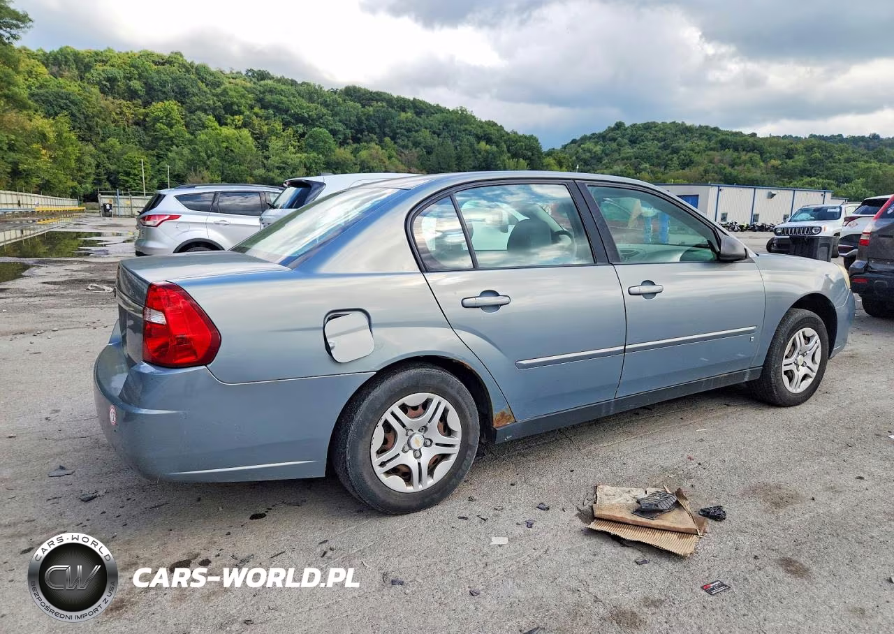 2008 Chevrolet Malibu Ls VIN:1G1ZS58F08F136749 - 3