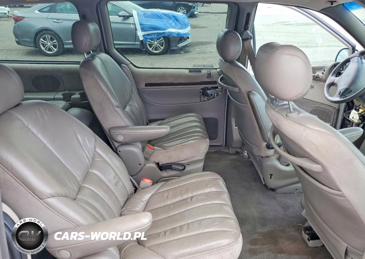 1999 Chrysler Town & Country Limited VIN:1C4GP64L8XB884902 - 11