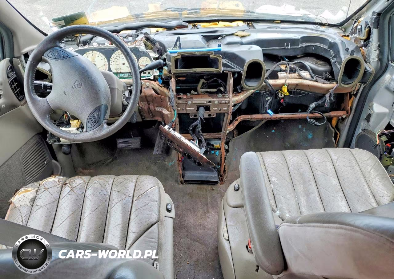 1999 Chrysler Town & Country Limited VIN:1C4GP64L8XB884902 - 8