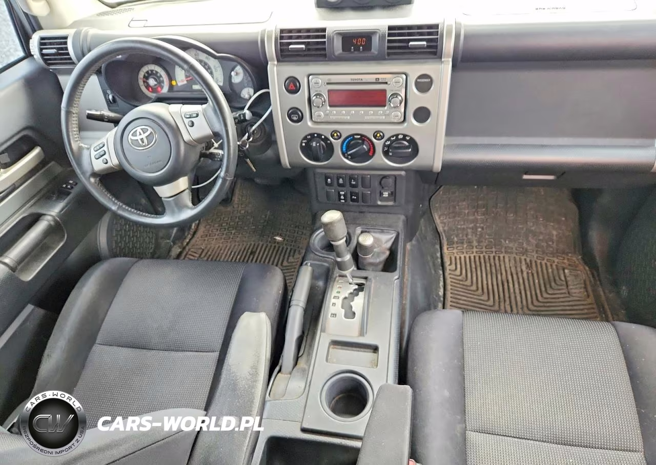 2012 Toyota Fj Cruiser Base VIN:JTEBU4BF2CK123101 - 8