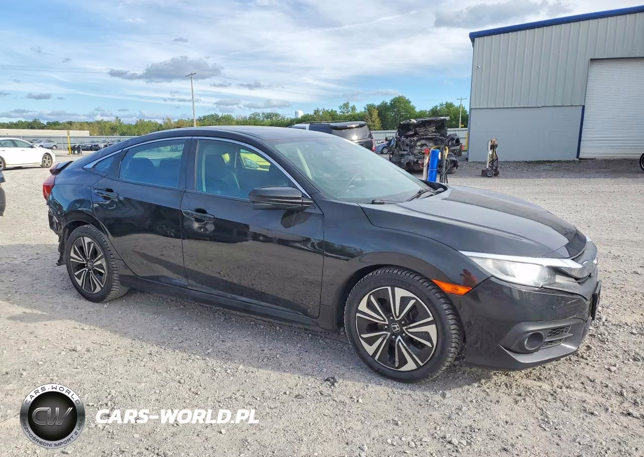 2018 Honda Civic Ex VIN:19XFC1E32JE001766 - 4