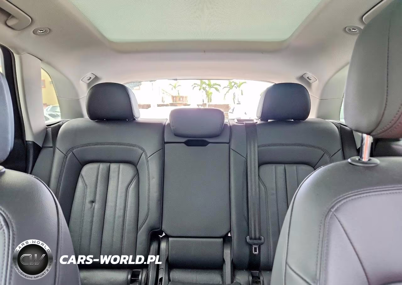 2019 Audi Q5 45 Premium VIN:WA1BNAFY9K2103111 - 10