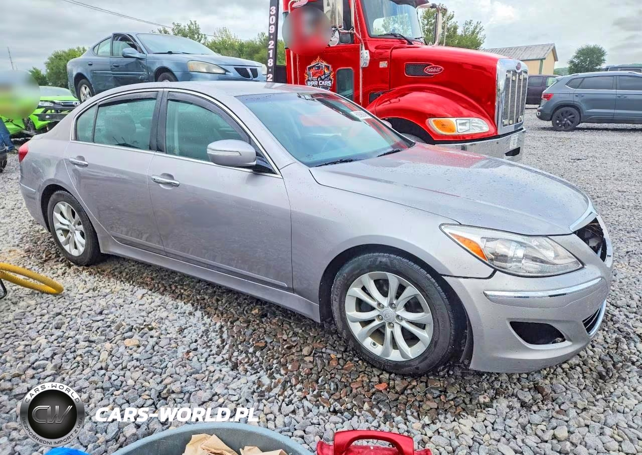 2013 Hyundai Genesis 3.8L VIN:KMHGC4DD6DU212910 - 4