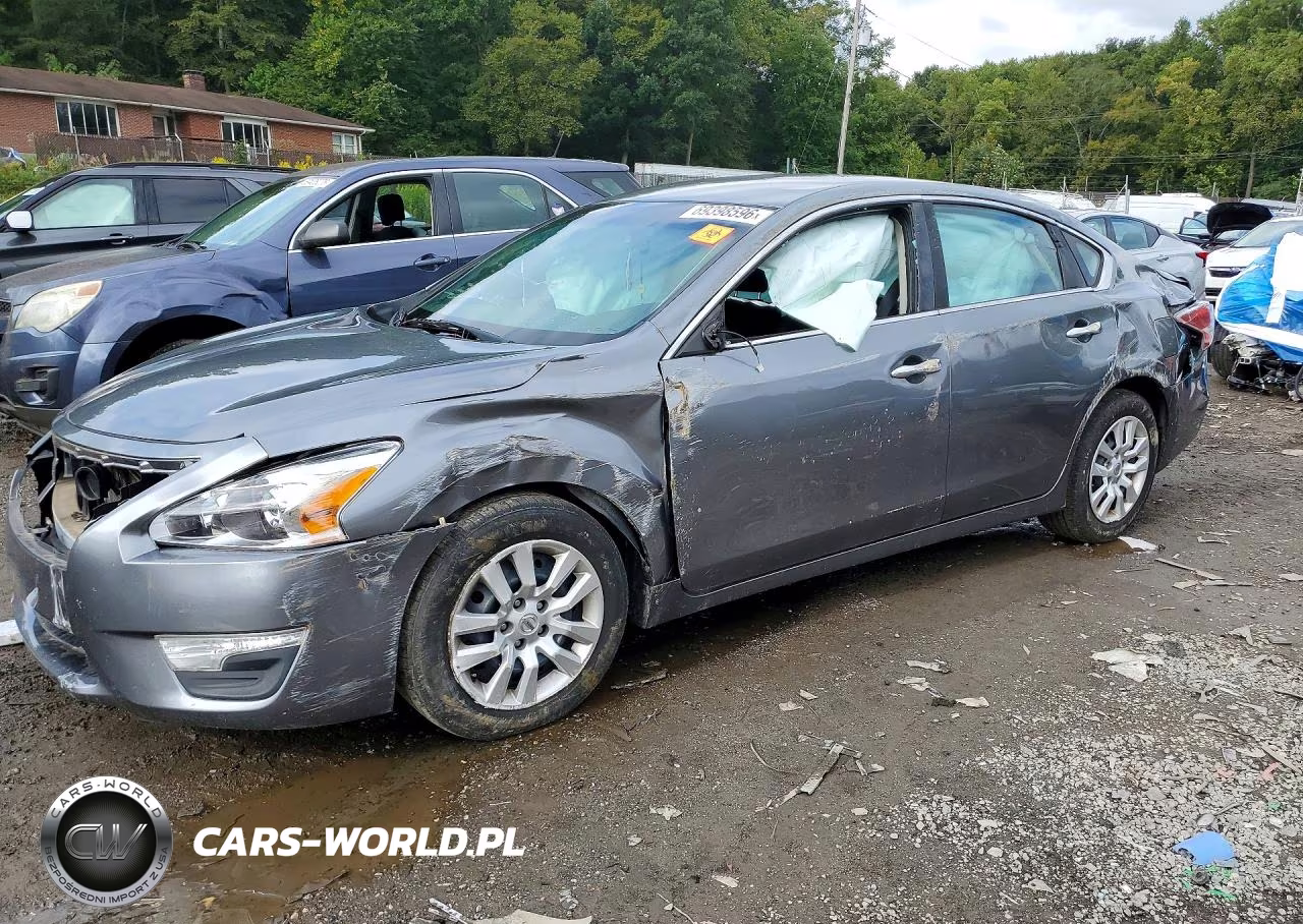2015 Nissan Altima 2.5 S VIN:1N4AL3AP4FC288742 - 1