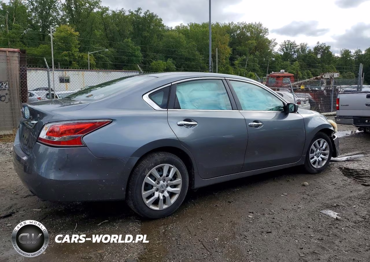 2015 Nissan Altima 2.5 S VIN:1N4AL3AP4FC288742 - 3