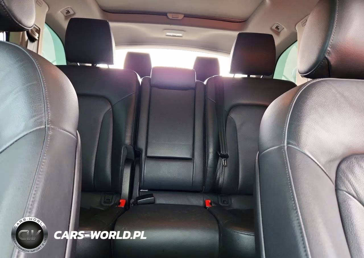 2013 Audi Q7 Premium Plus VIN:WA1LGAFEXDD017088 - 10