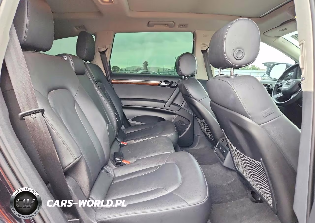 2013 Audi Q7 Premium Plus VIN:WA1LGAFEXDD017088 - 11