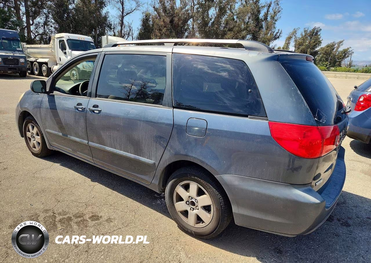 2008 Toyota Sienna Le 7-Passenger VIN:5TDZK23C98S213217 - 2