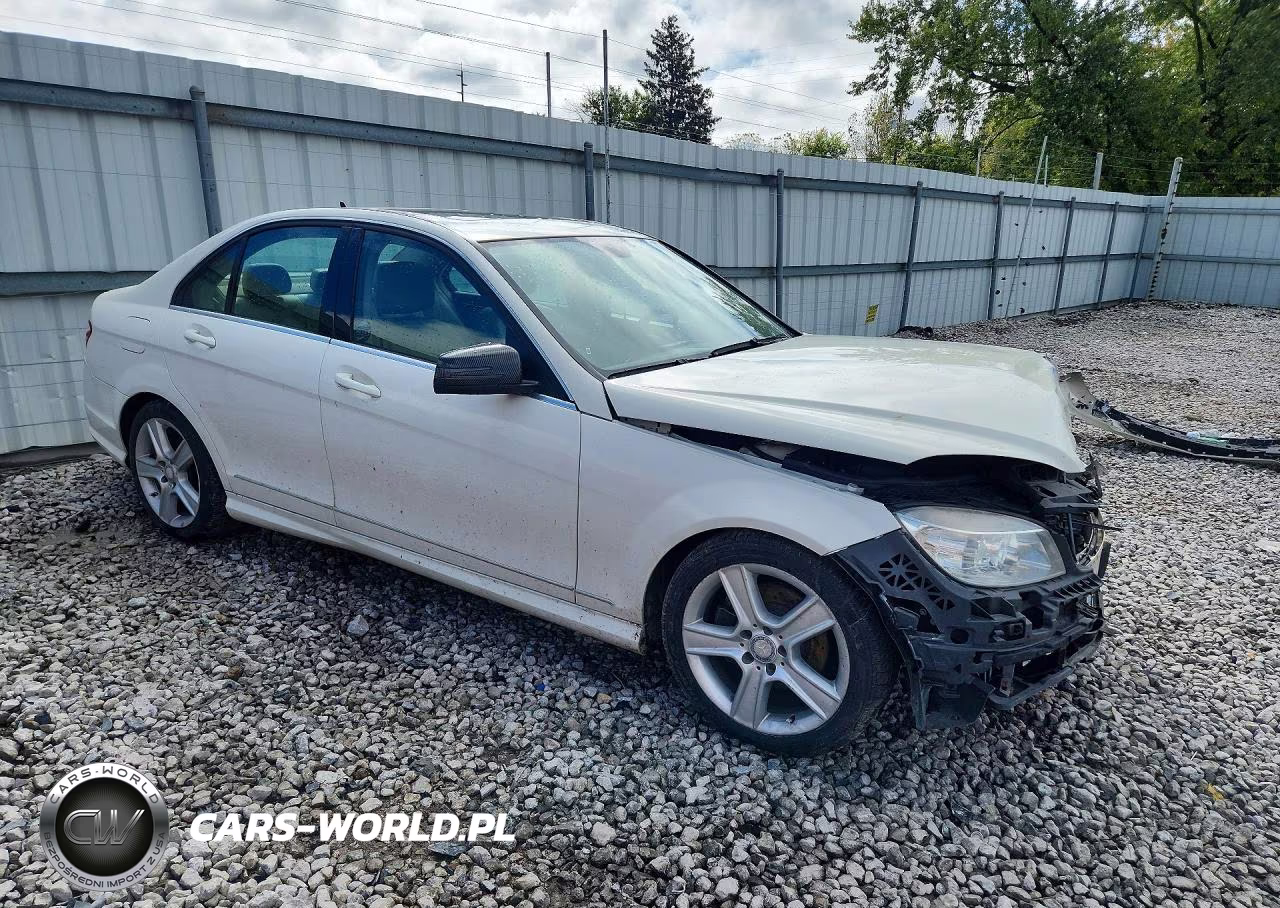2010 Mercedes-Benz C 300 4Matic VIN:WDDGF8BB0AF436801 - 4