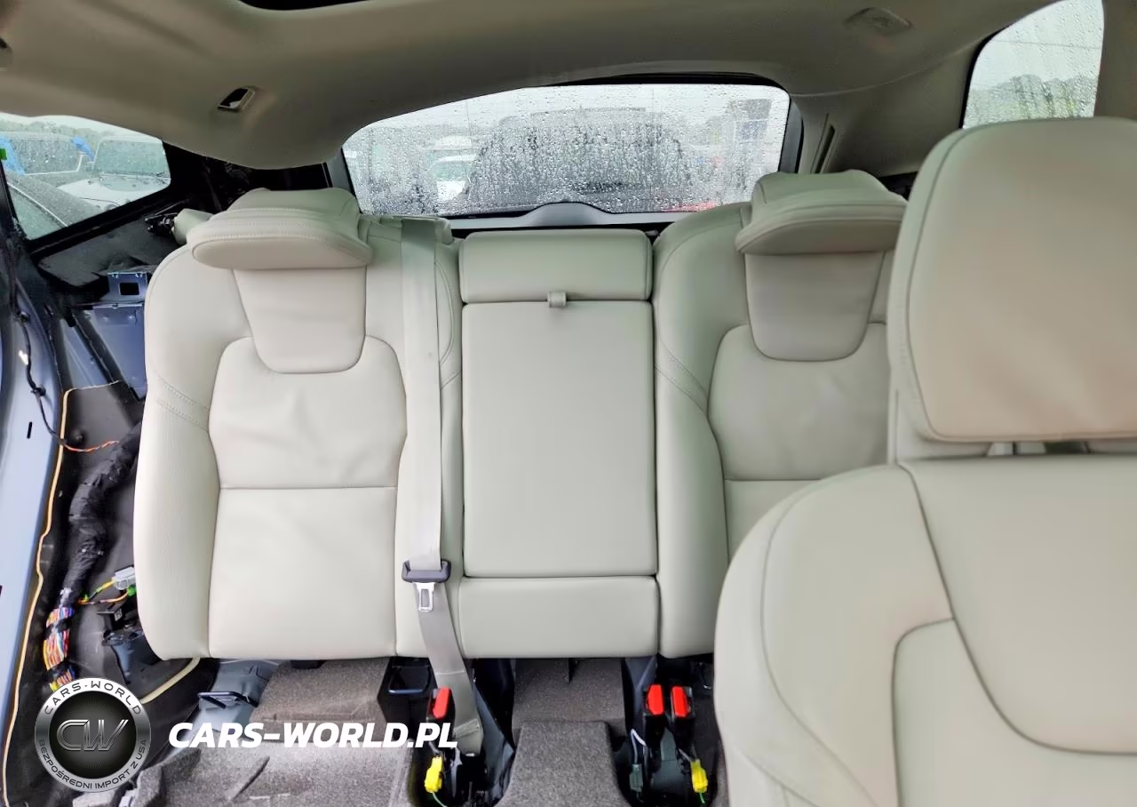 2024 Volvo Xc60 Plus VIN:YV4L12RL3R1751617 - 10