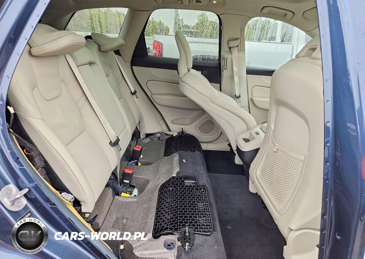 2024 Volvo Xc60 Plus VIN:YV4L12RL3R1751617 - 11