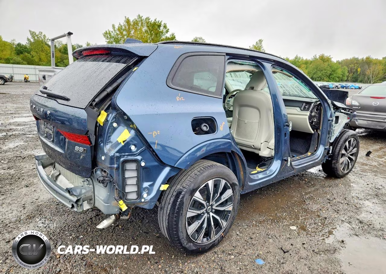 2024 Volvo Xc60 Plus VIN:YV4L12RL3R1751617 - 3
