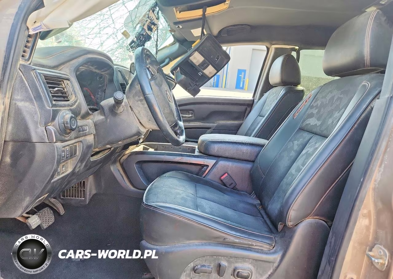 2020 Nissan Titan Pro-4X VIN:1N6AA1ED6LN507346 - 7