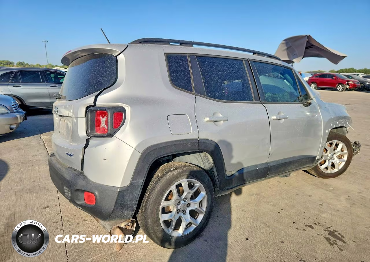 2017 Jeep Renegade Latitude VIN:ZACCJABB2HPG36410 - 3