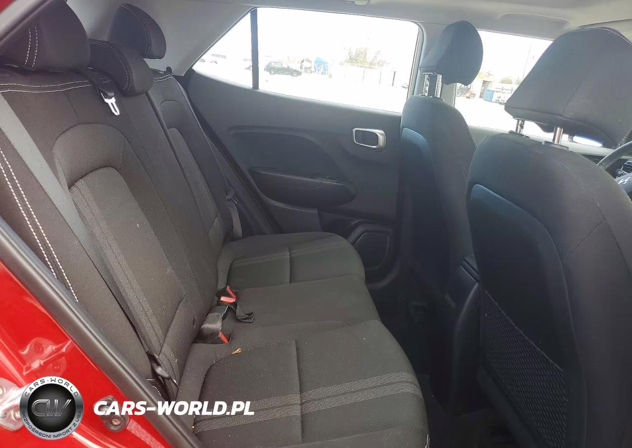 2020 Hyundai Venue Sel VIN:KMHRC8A30LU026273 - 11