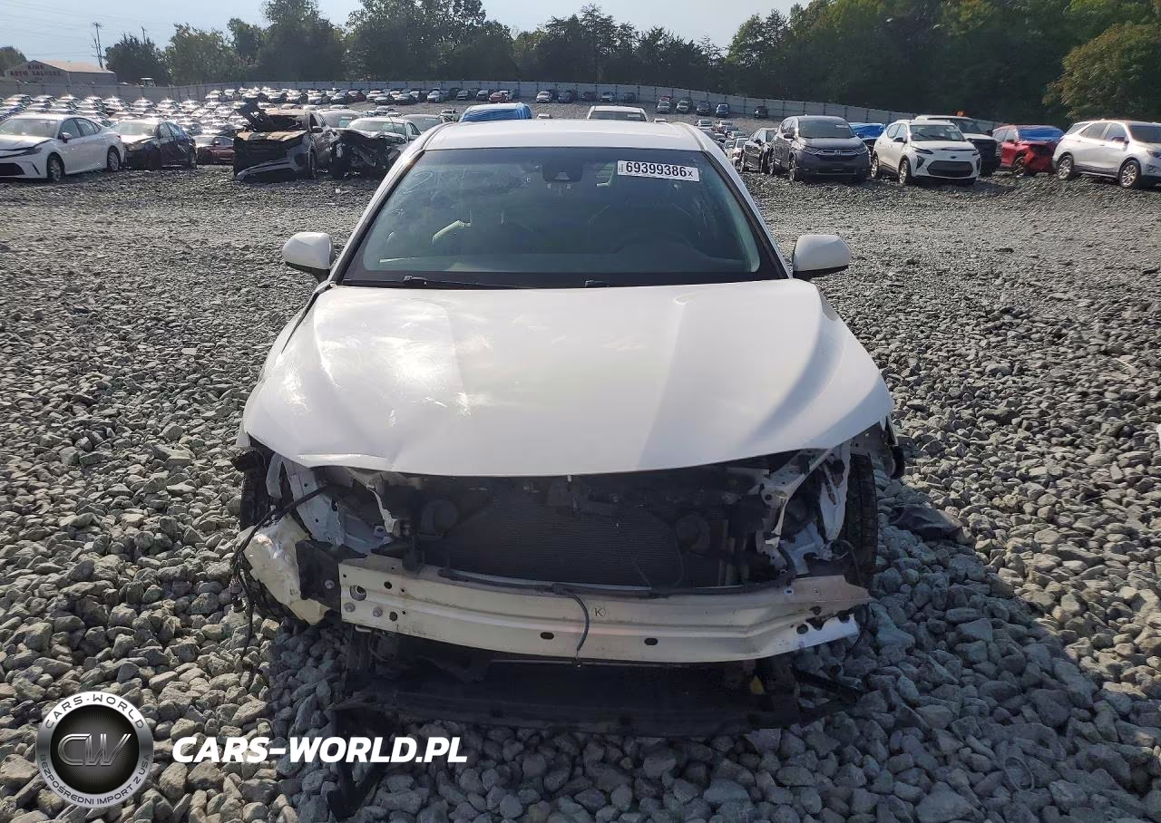 2018 Toyota Camry Se VIN:JTNB11HK8J3070536 - 5