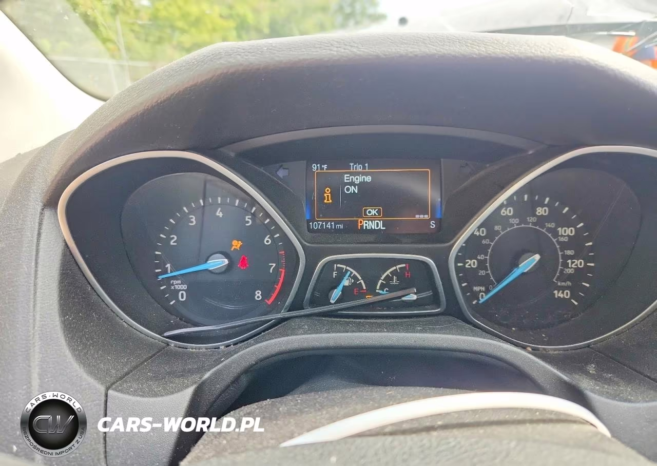 2015 Ford Focus Se VIN:1FADP3F20FL239603 - 9