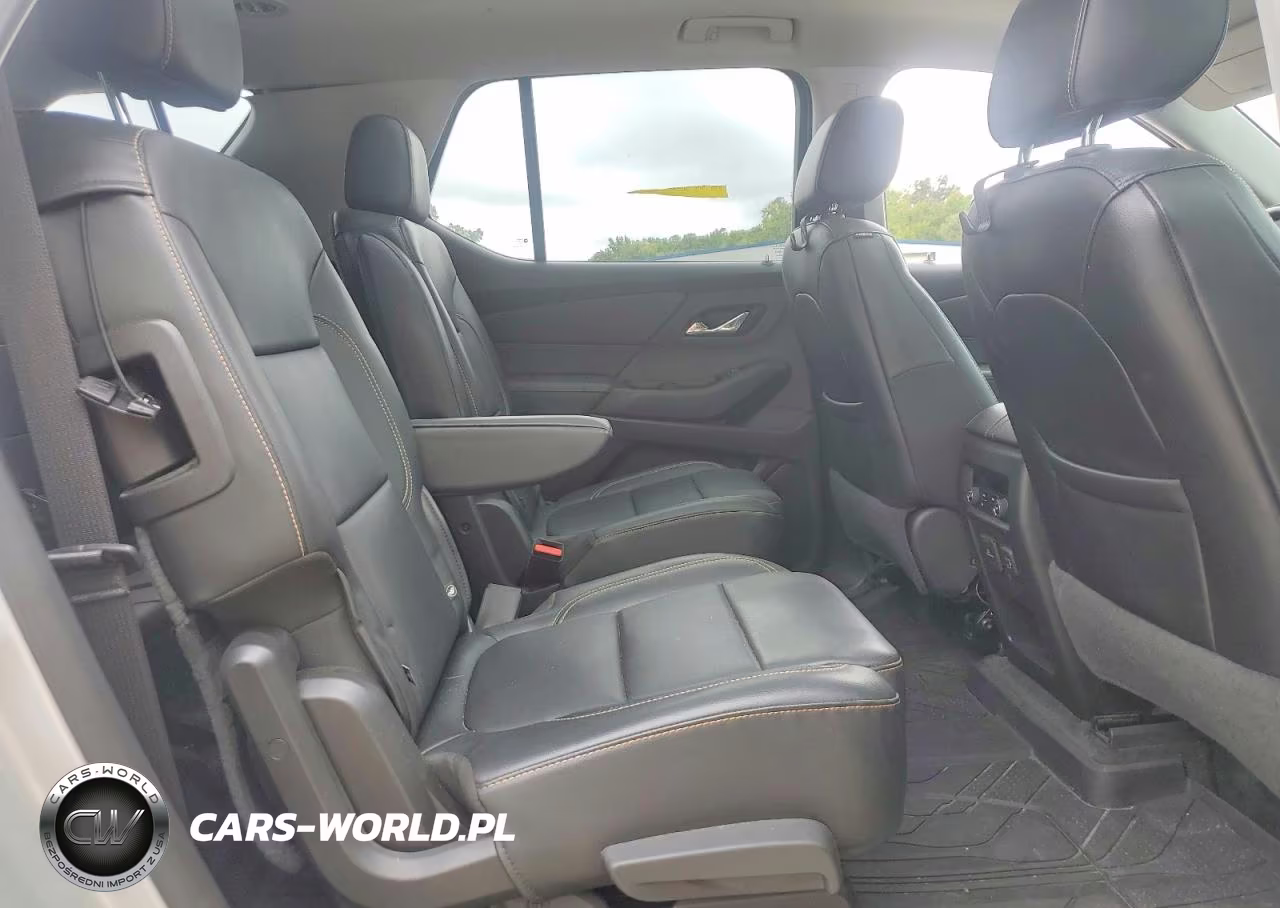 2019 Chevrolet Traverse Premier VIN:1GNEVKKW8KJ185004 - 11
