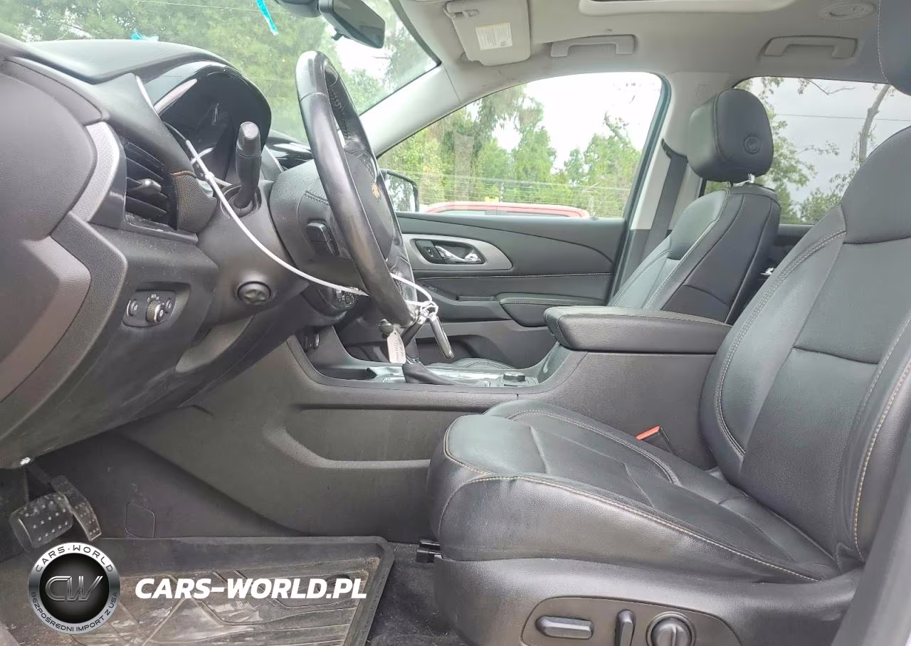 2019 Chevrolet Traverse Premier VIN:1GNEVKKW8KJ185004 - 7