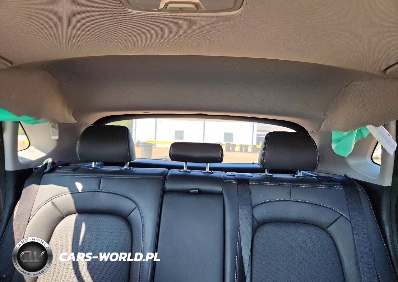 2021 Hyundai Kona Ultimate VIN:KM8K53A58MU640134 - 10