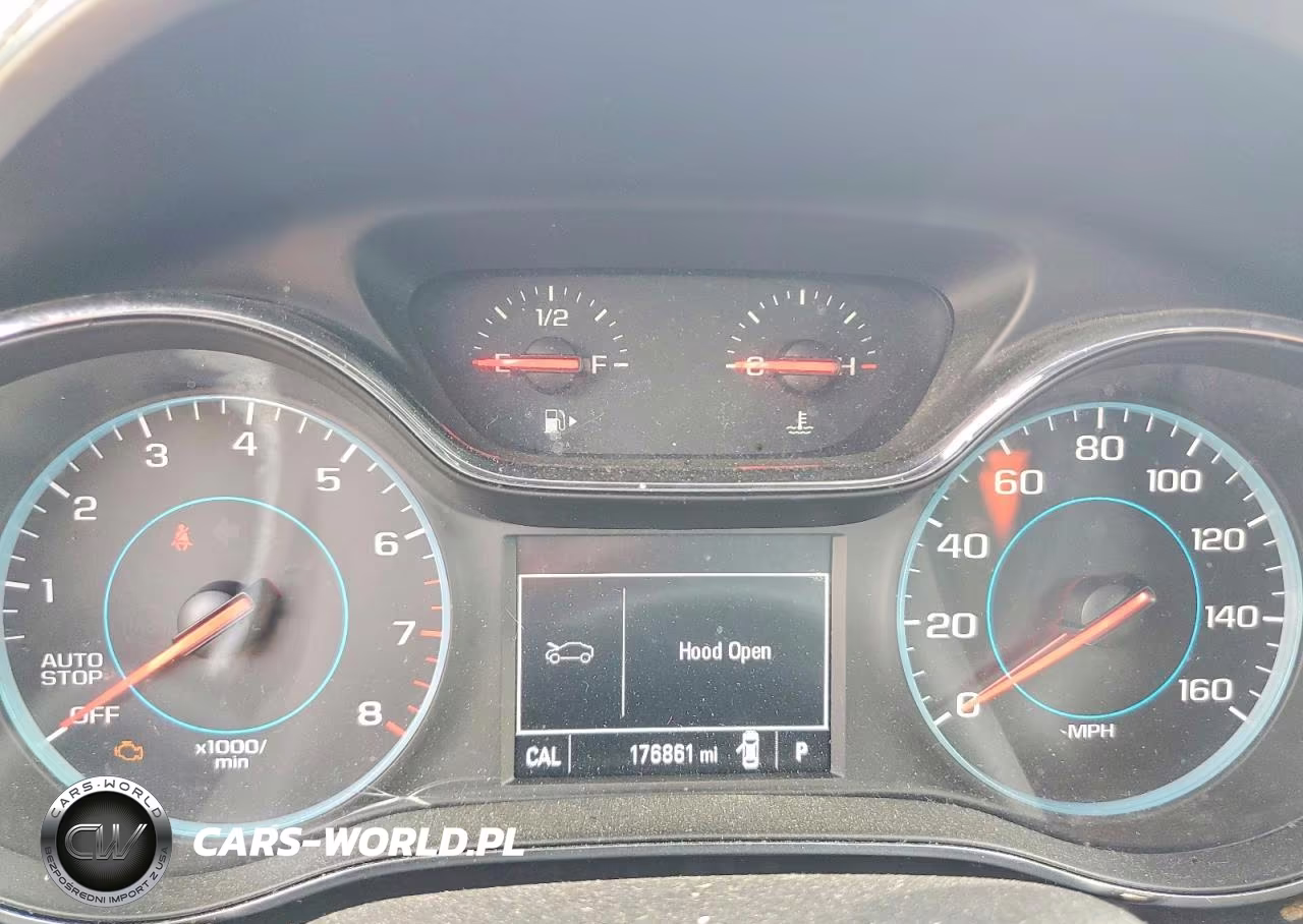 2018 Chevrolet Cruze Lt VIN:1G1BE5SM3J7139273 - 9