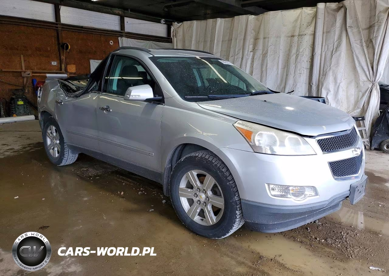 2010 Chevrolet Traverse Lt VIN:1GNLVFED2AS128993 - 4