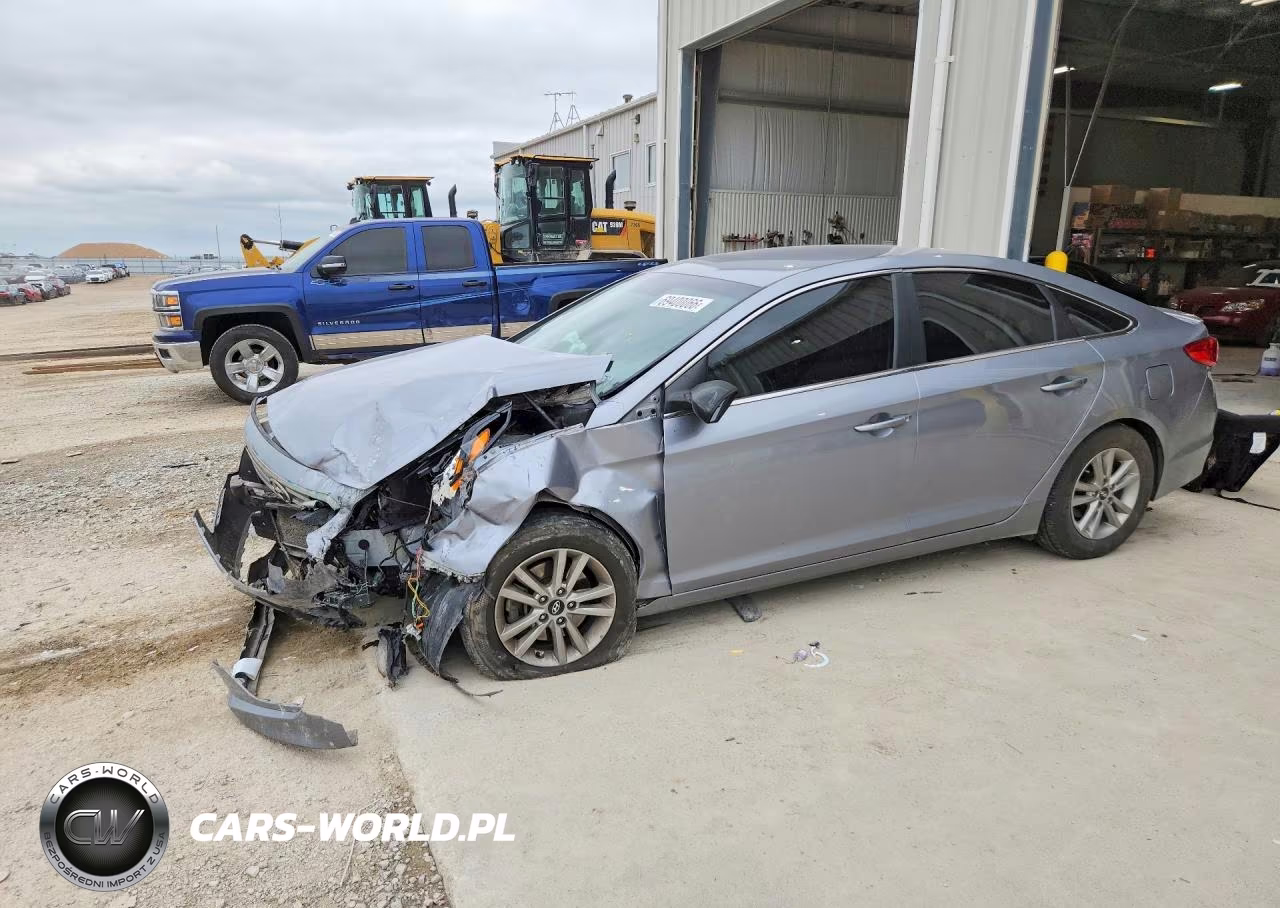 2015 Hyundai Sonata Se VIN:5NPE24AF1FH130312 - 1