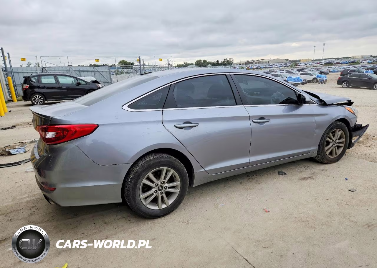 2015 Hyundai Sonata Se VIN:5NPE24AF1FH130312 - 3