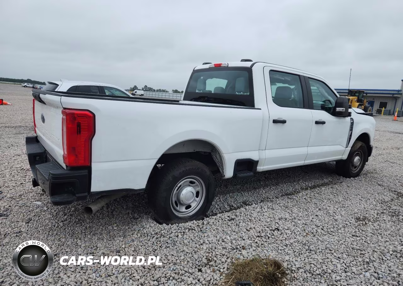2024 Ford F250 Super Duty VIN:1FT7W2AA3REC51532 - 3