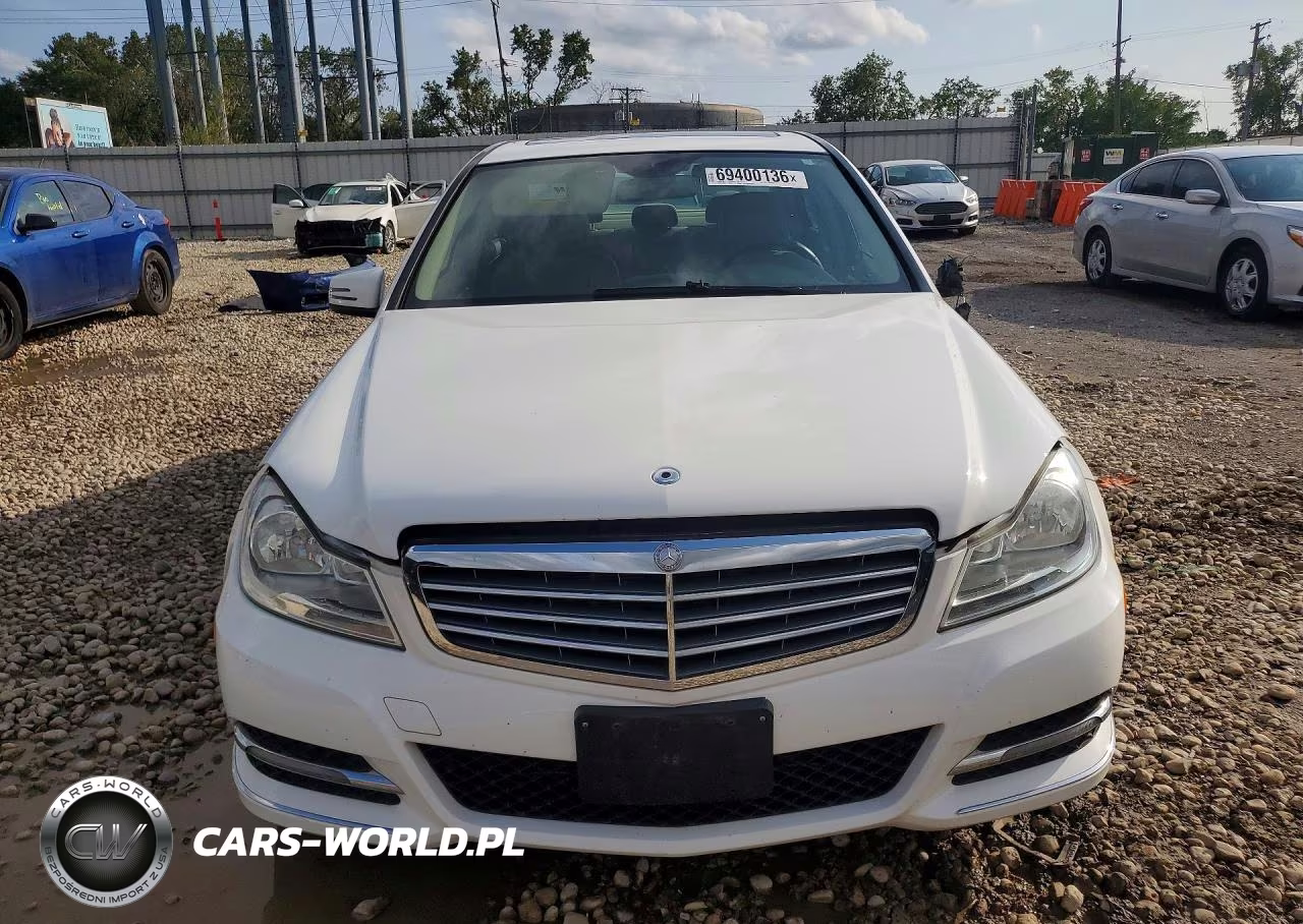 2013 Mercedes-Benz C 300 4Matic VIN:WDDGF8ABXDR266256 - 5
