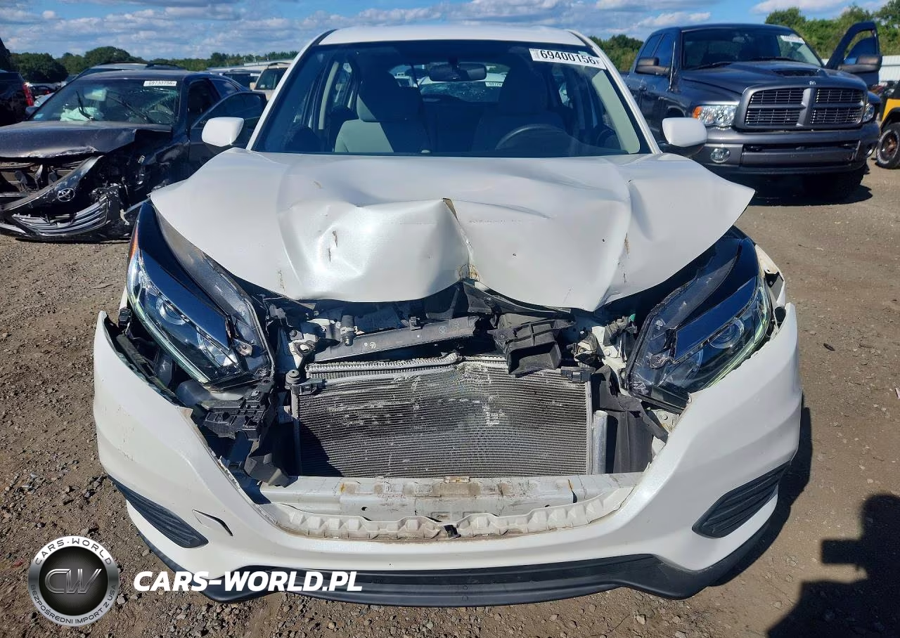 2021 Honda Hr-V Lx VIN:3CZRU6H38MM713349 - 5