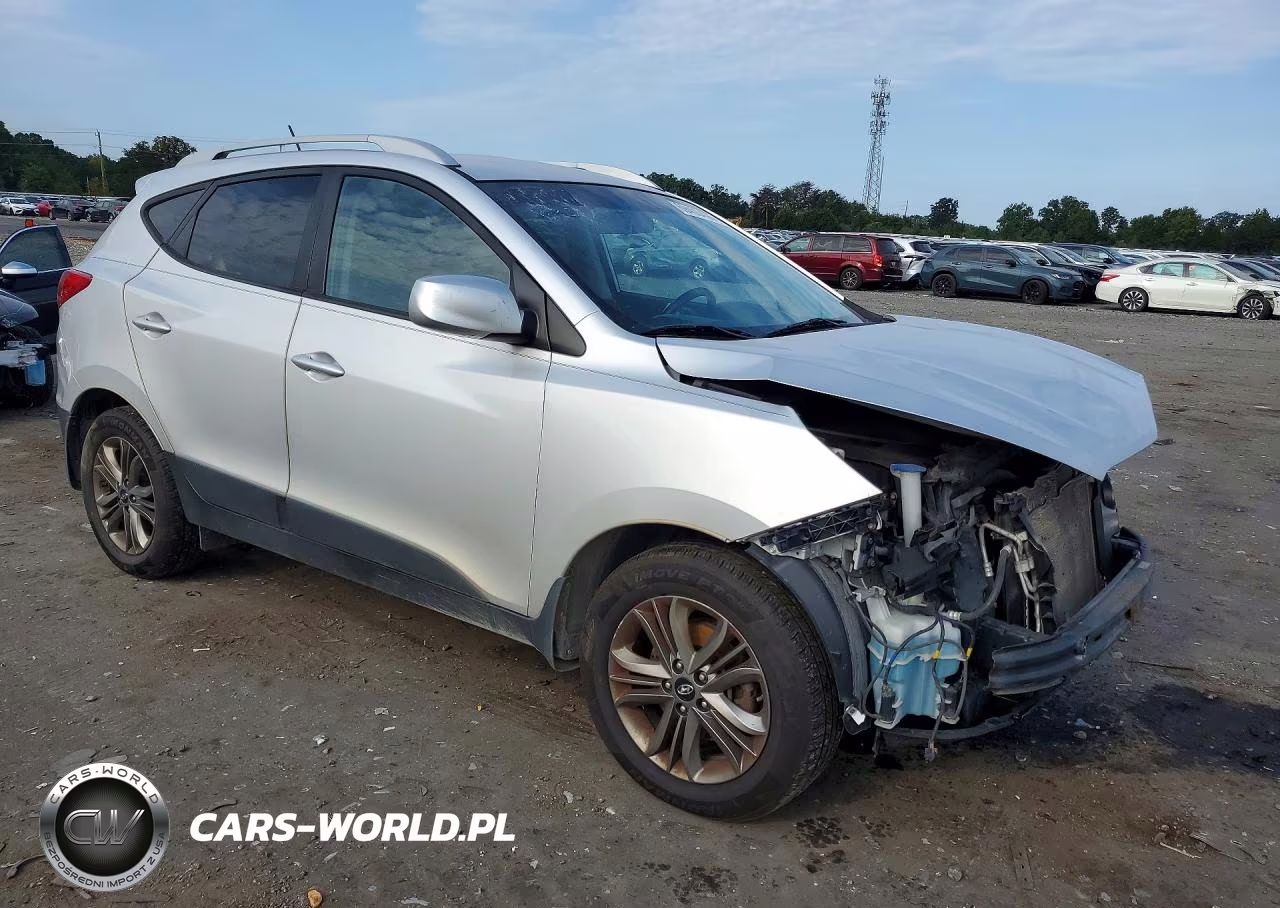 2015 Hyundai Tucson Se VIN:KM8JU3AG8FU013470 - 4