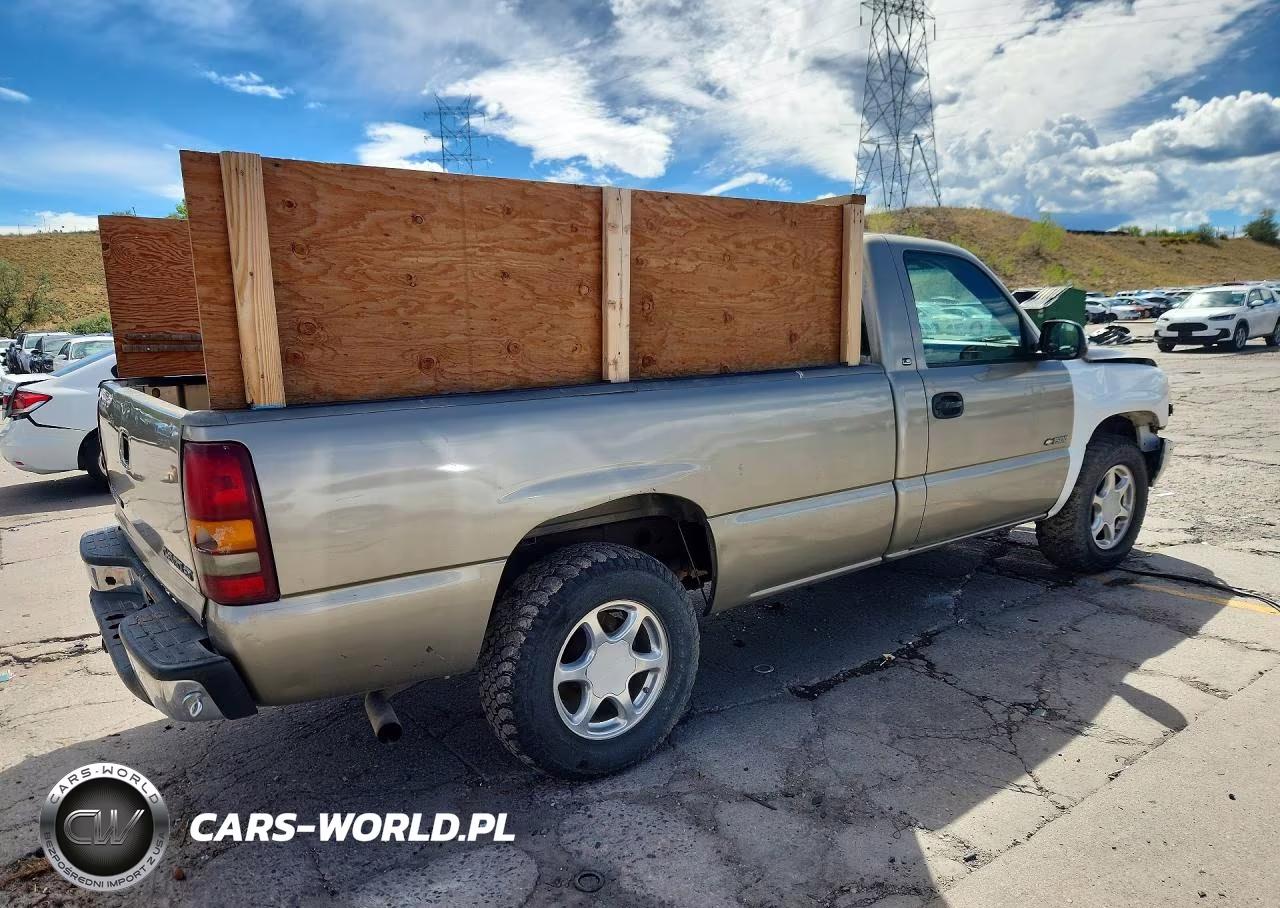 2000 Chevrolet Silverado K1500 VIN:1GCEK14T3YE432851 - 3