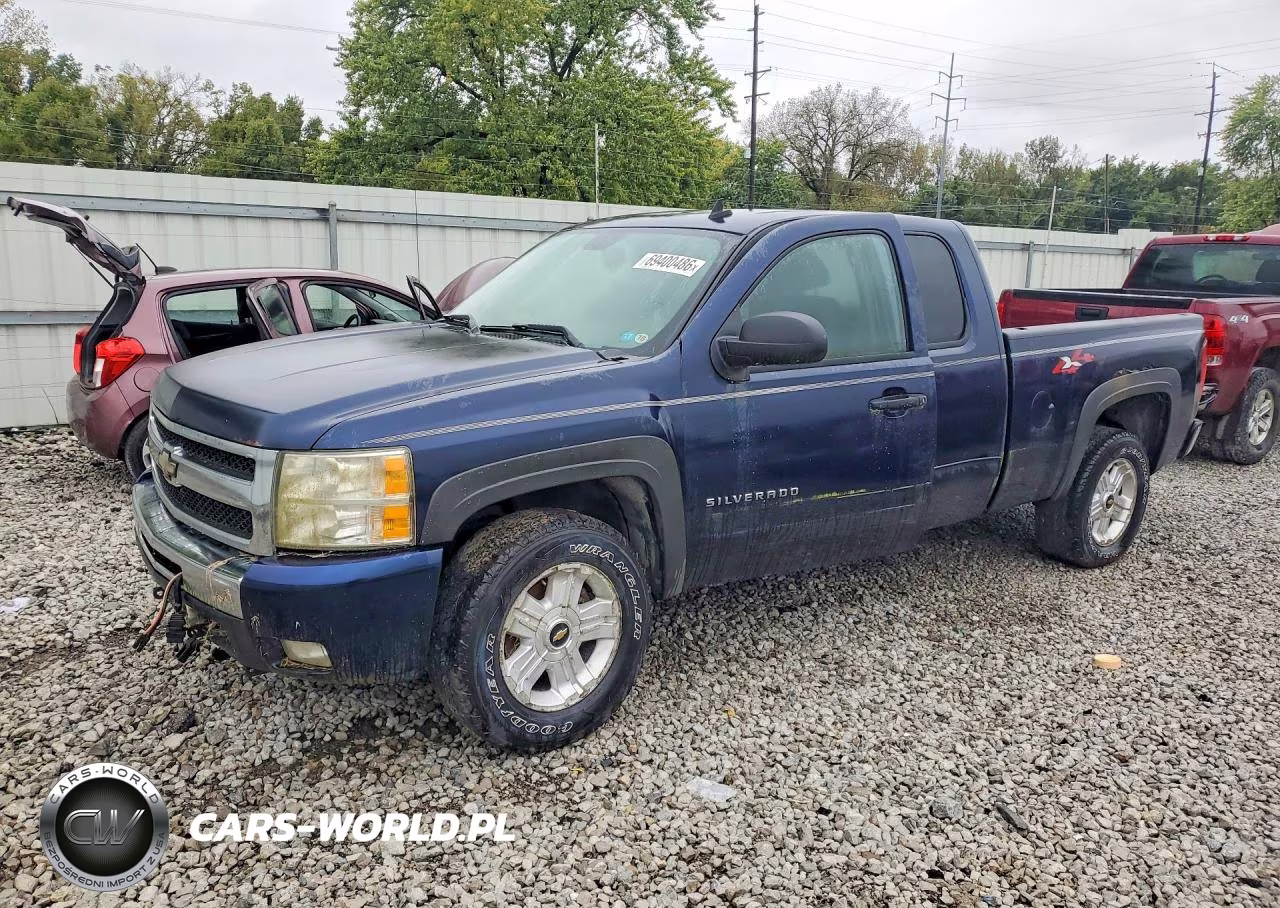 2011 Chevrolet Silverado K1500 Lt – zdjęcie 1 z 12