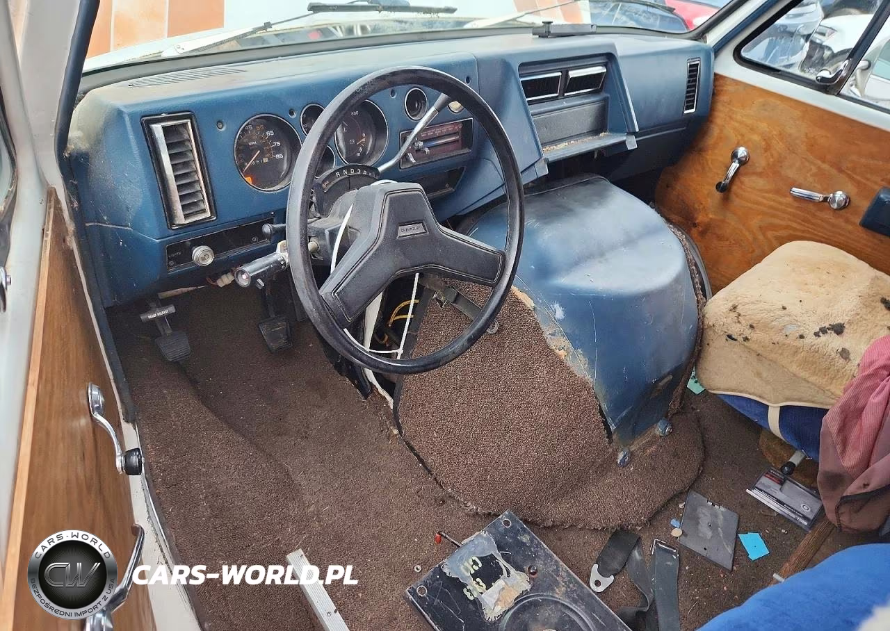 1983 Chevrolet G20 VIN:1GCEG25H3D7107309 - 8