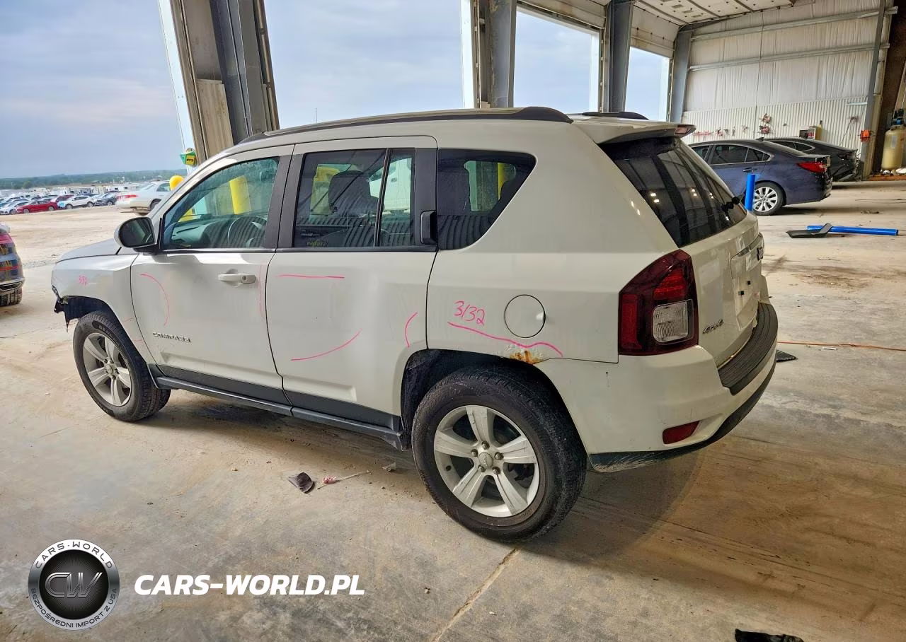 2014 Jeep Compass Latitude VIN:1C4NJDEB1ED646054 - 2