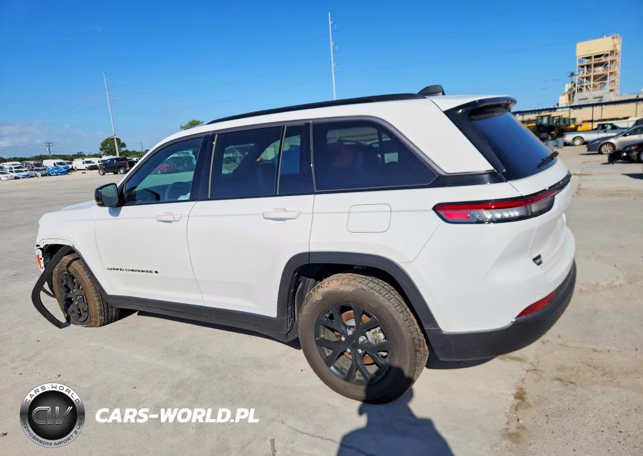 2026 Jeep Grand Cherokee Base VIN:1C4RJGAR7TC263292 - 2
