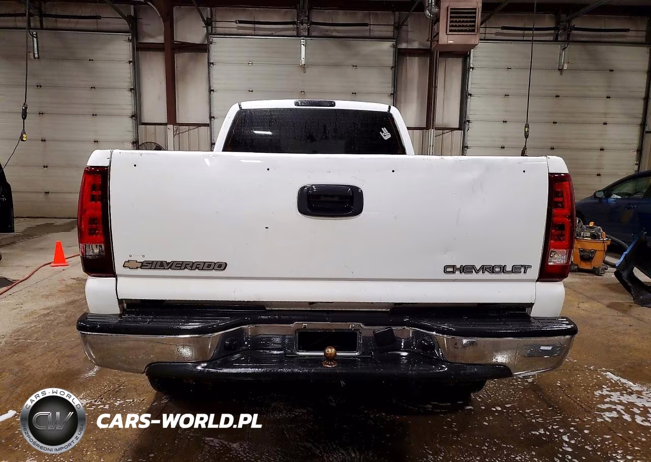 2005 Chevrolet Silverado K2500 Heavy Duty VIN:1GCHK29U05E299658 - 6