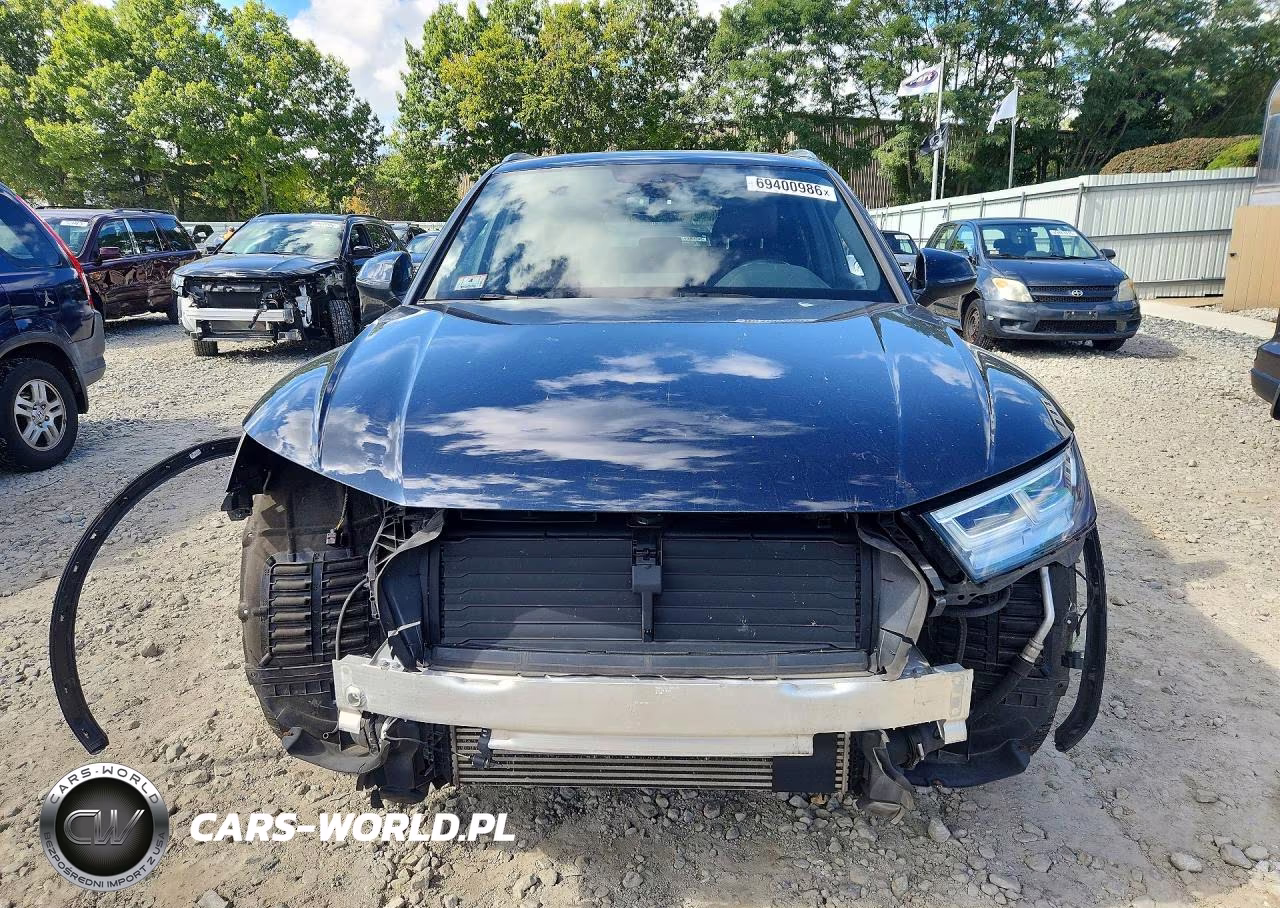 2018 Audi Q5 Premium Plus VIN:WA1BNAFY1J2227629 - 5