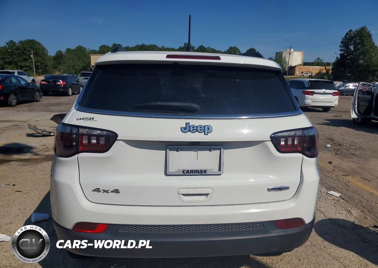 2023 Jeep Compass Latitude VIN:3C4NJDBN6PT525032 - 6