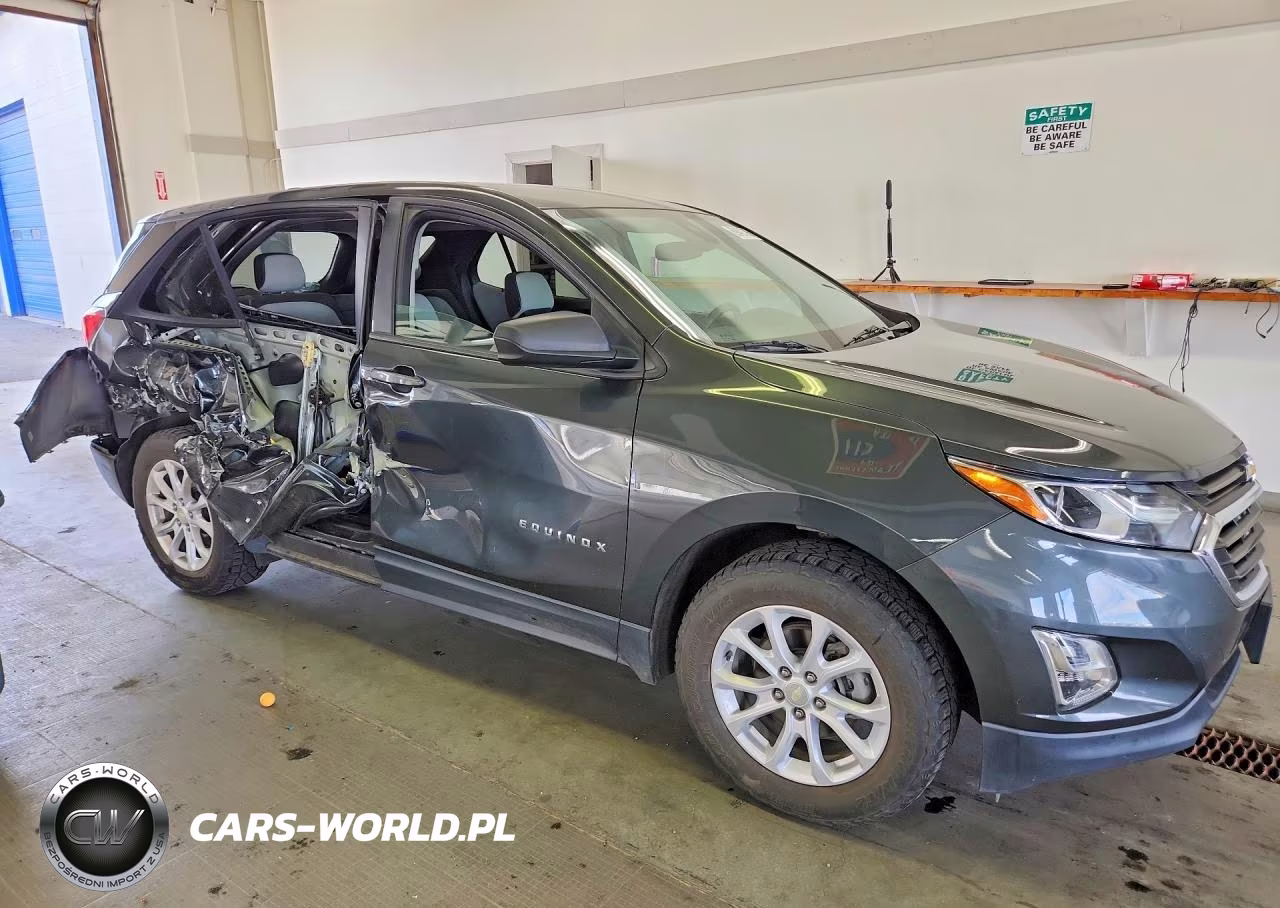 2020 Chevrolet Equinox Ls VIN:3GNAXSEV0LS614762 - 4
