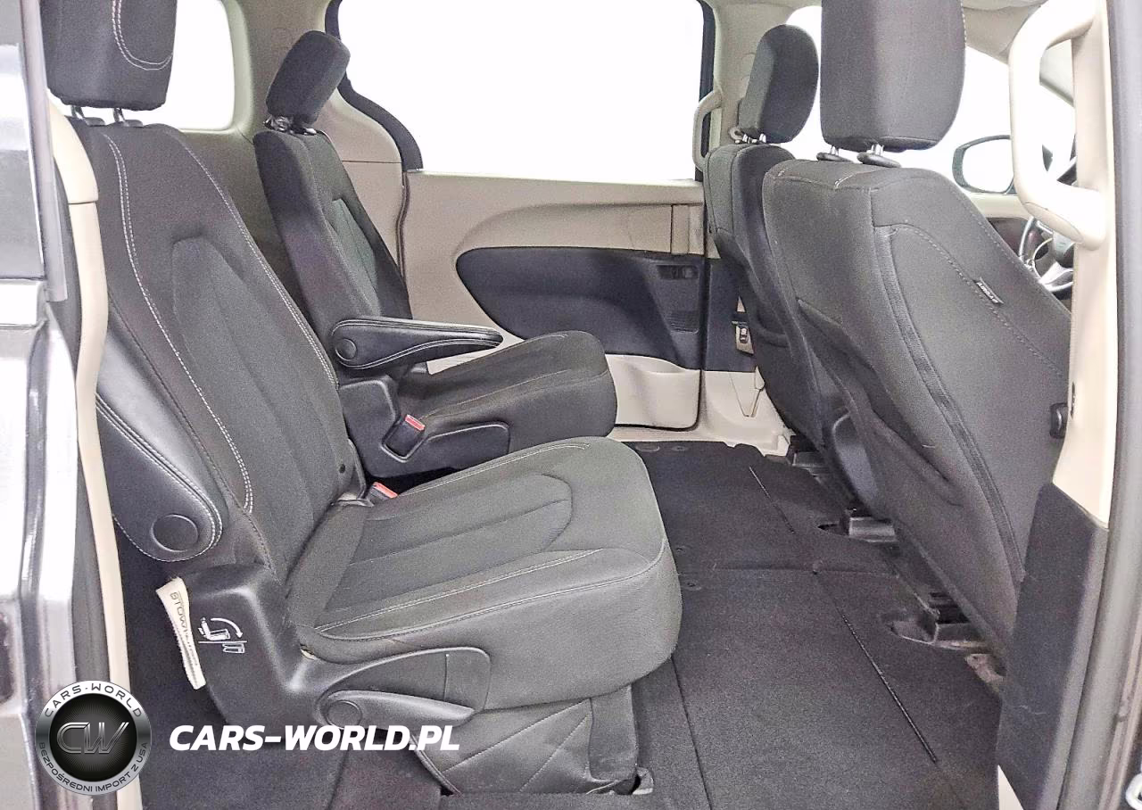 2022 Chrysler Voyager Lx VIN:2C4RC1CG7NR105449 - 11