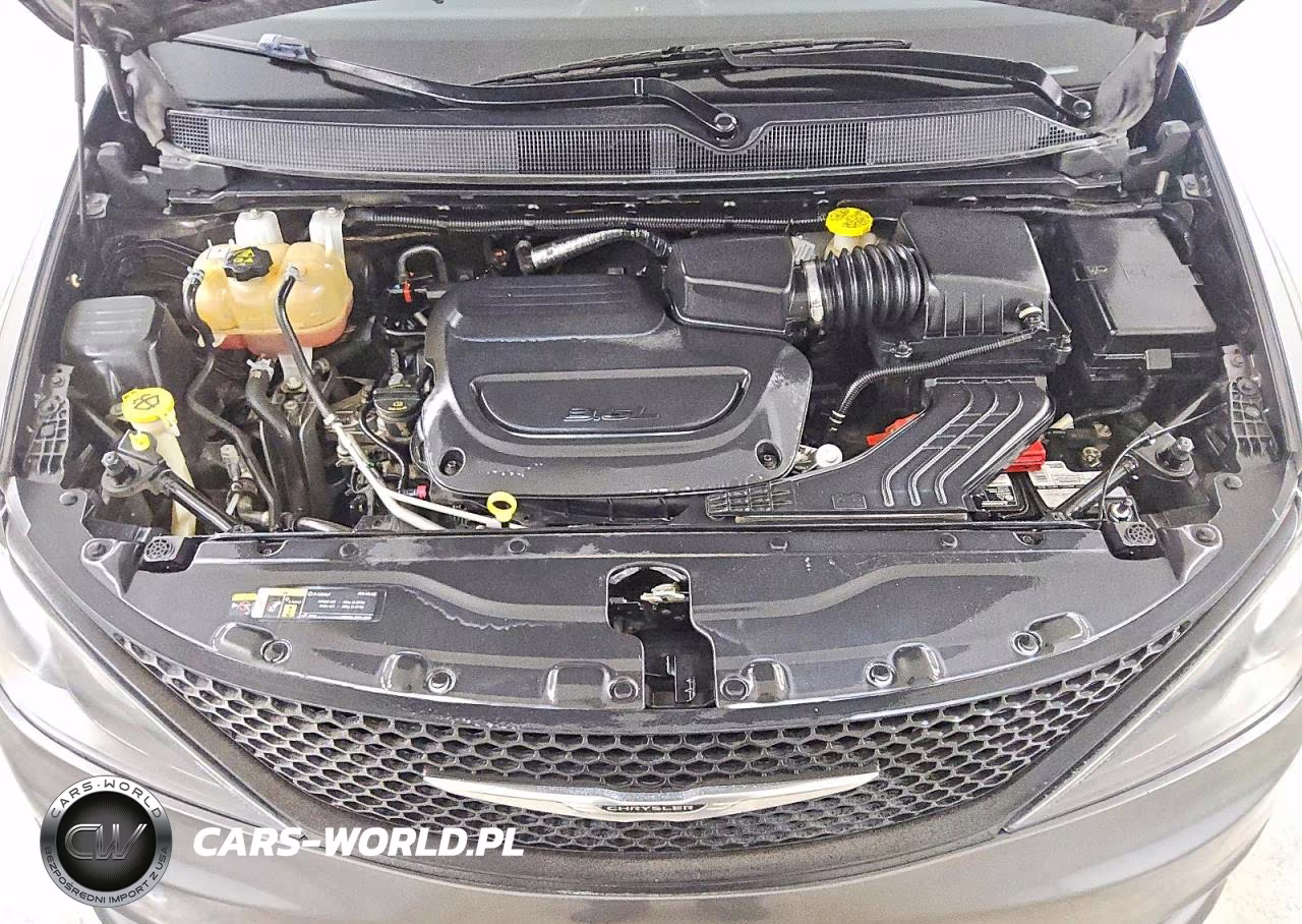 2022 Chrysler Voyager Lx VIN:2C4RC1CG7NR105449 - 12