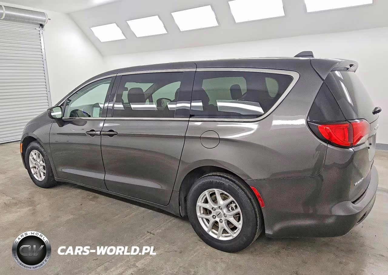 2022 Chrysler Voyager Lx VIN:2C4RC1CG7NR105449 - 2