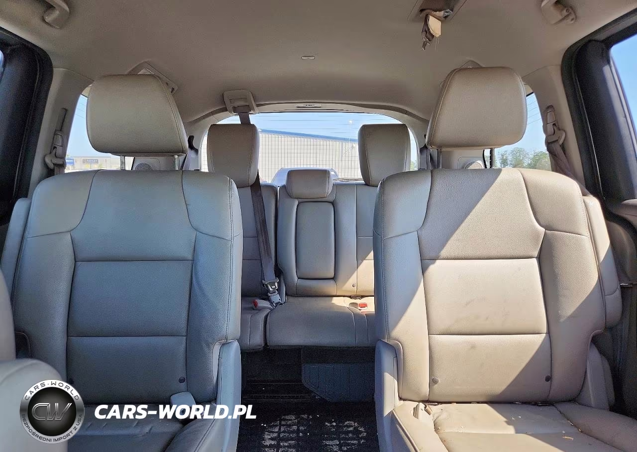 2014 Honda Odyssey Touring VIN:5FNRL5H92EB100978 - 10