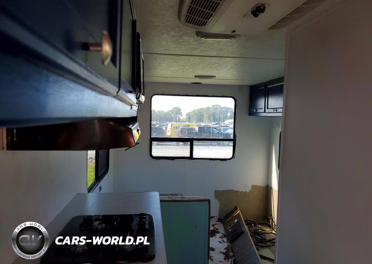 2019 Forest River Viking Camper VIN:5ZT2VWKB0KJ121022 - 6