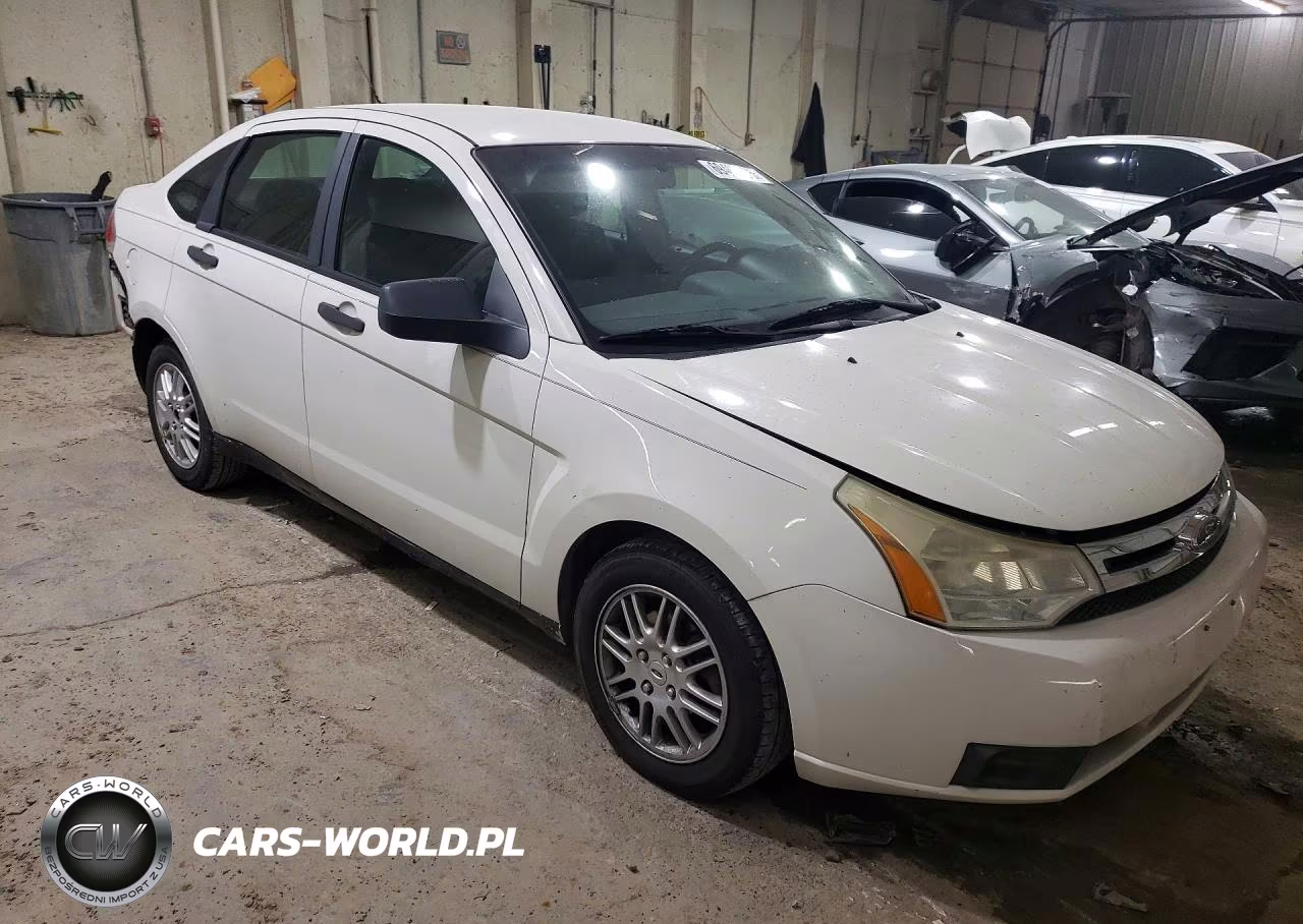 2010 Ford Focus Se VIN:1FAHP3FN9AW215593 - 4