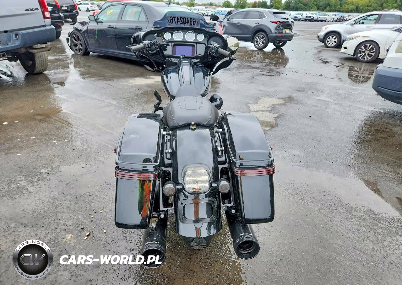 2022 Harley-Davidson Flhxst VIN:1HD1ABL16NB605135 - 4