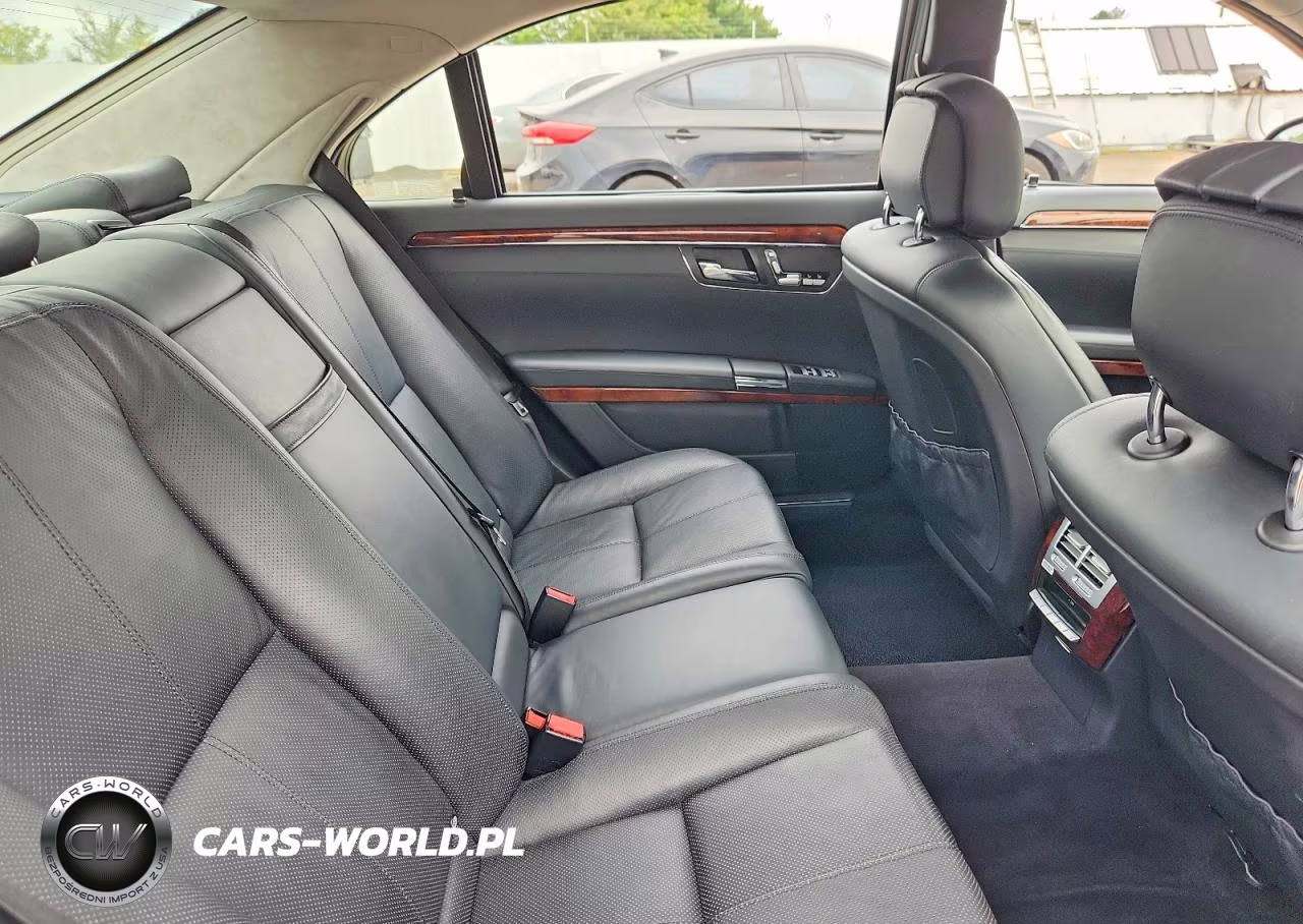 2007 Mercedes-Benz S 600 VIN:WDDNG76X07A069053 - 10